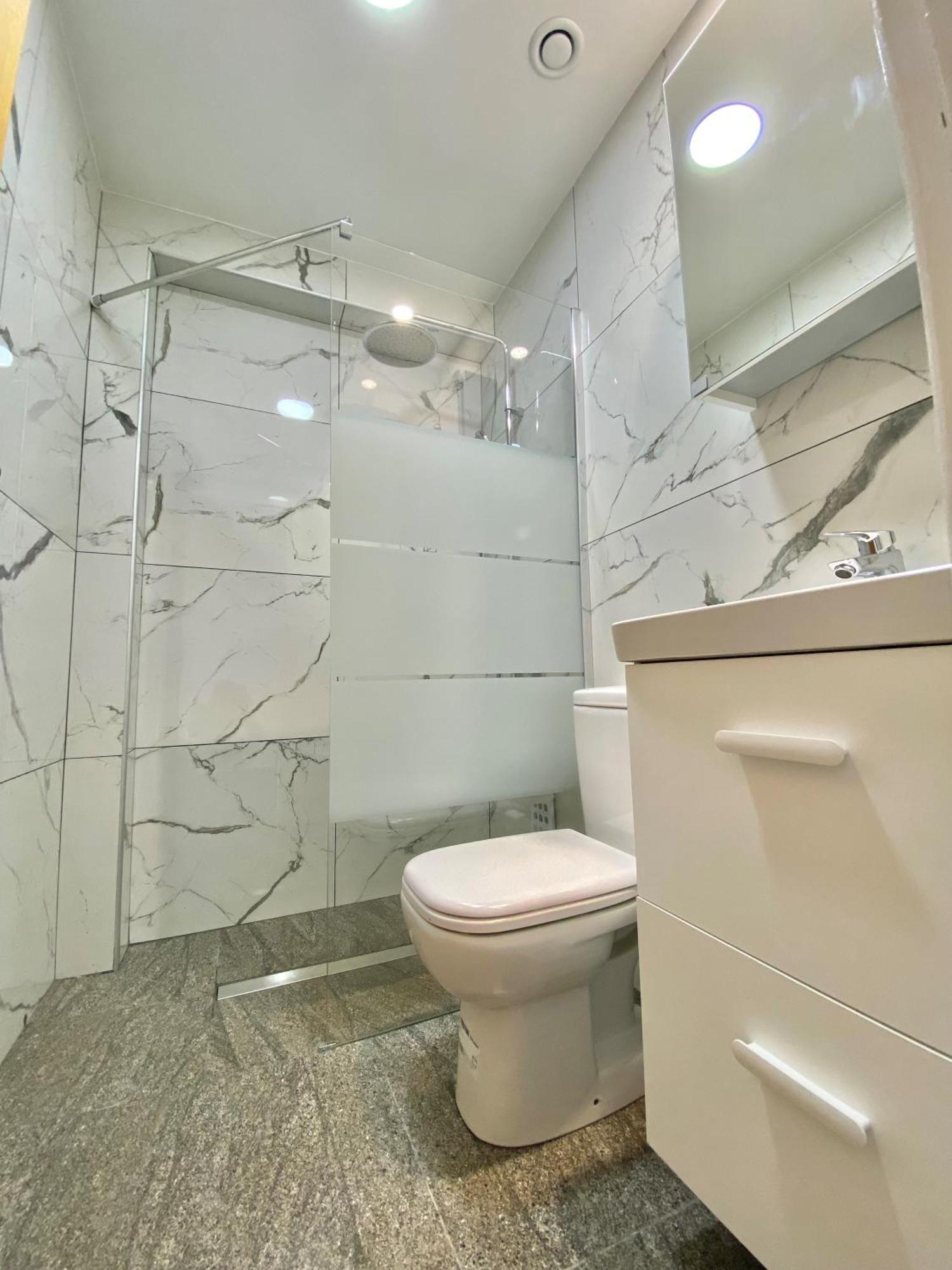 Ferienwohnung Ev Zin - Modern, Cozy, 1 Bed, Pool, 2 Balconies, A105 Paphos Exterior foto